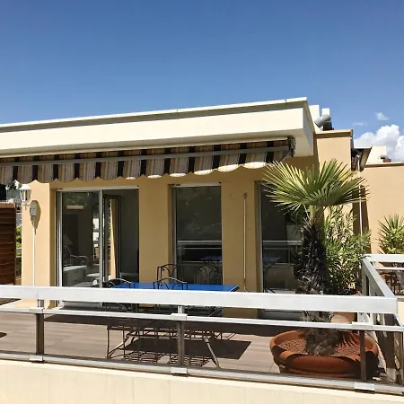 'eucalyptus' Apartment Nice